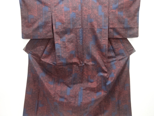 麻の葉に花模様織り出し十日町紬着物